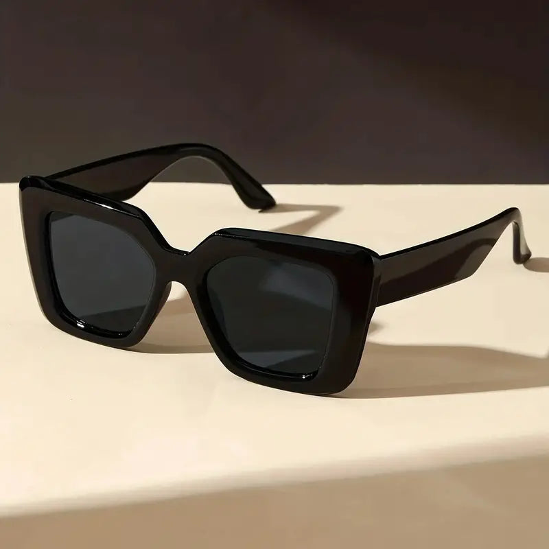 Rectangular Frame Black Sunglasses Classic Cat Eye - 22 Palms Boutique