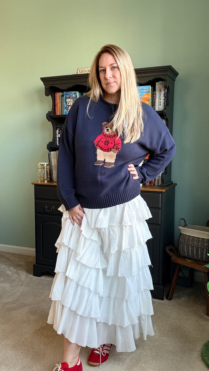 Teddy Bear Crew Neck Intarsia Knit Sweater in Navy