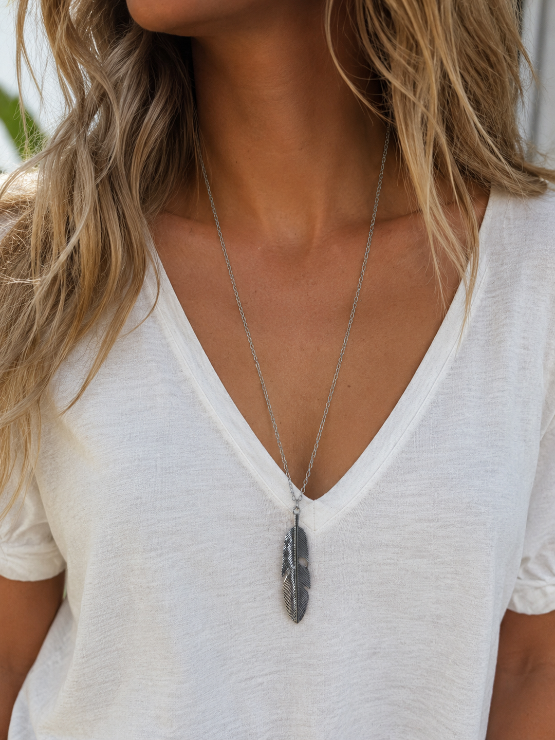 Feather Pendant Necklace