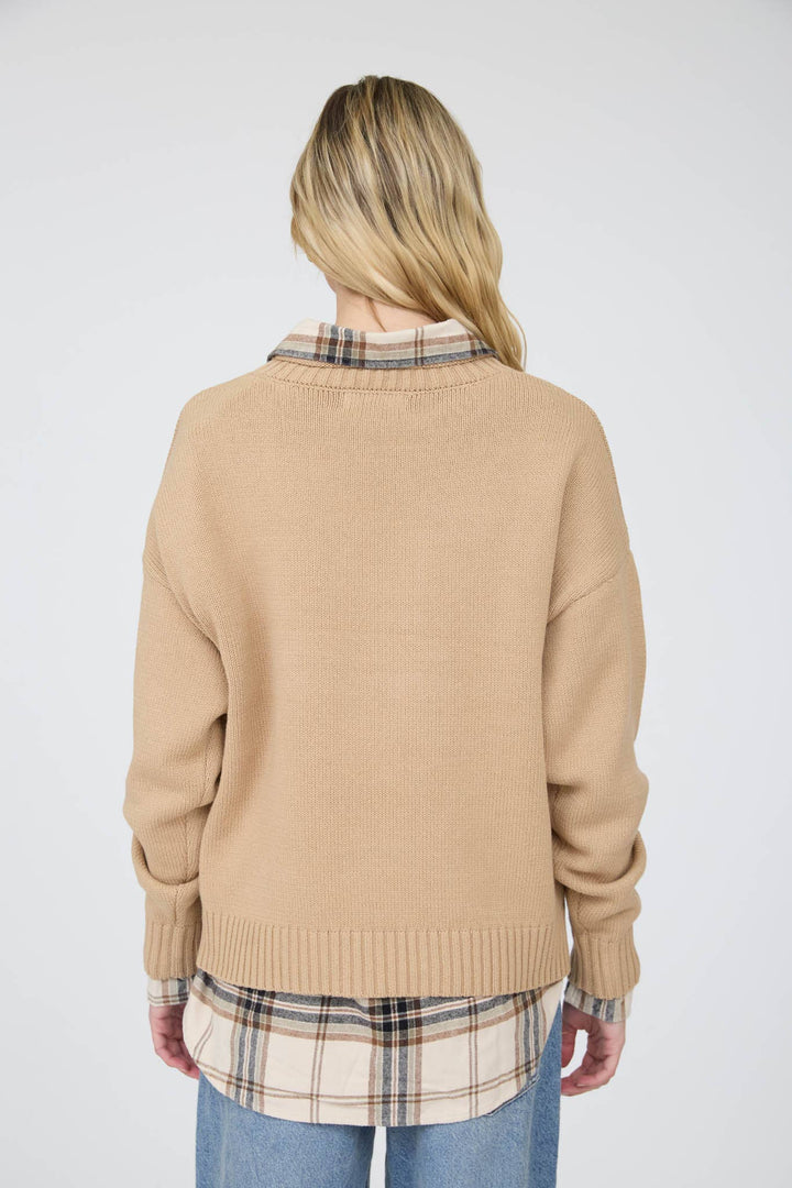 Teddy Bear Crew Neck Intarsia Knit Sweater in Khaki