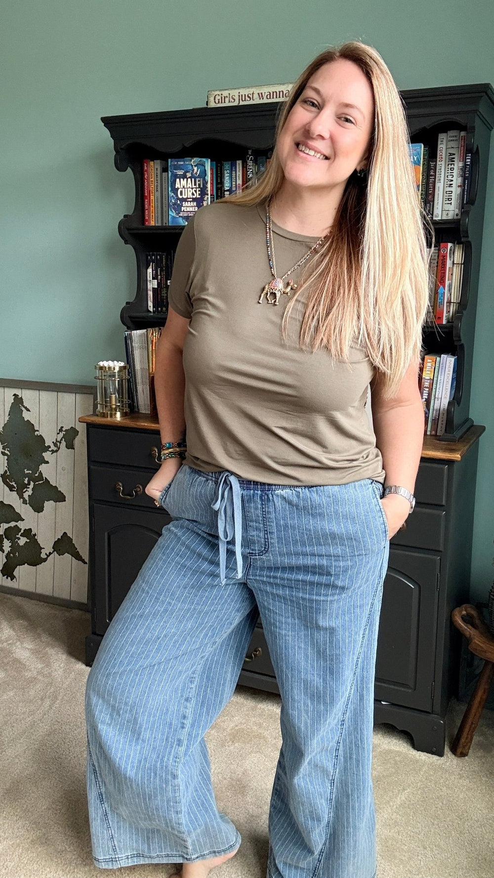 Bamboo Round Neck Tee in Olive - 22 Palms Boutique