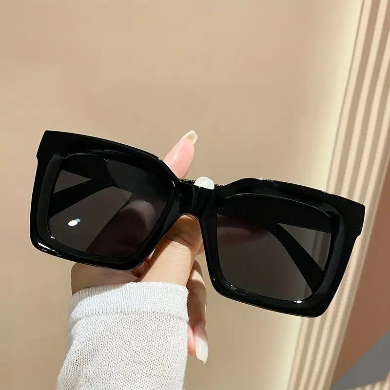 Square Fashion Sunglasses - 22 Palms Boutique