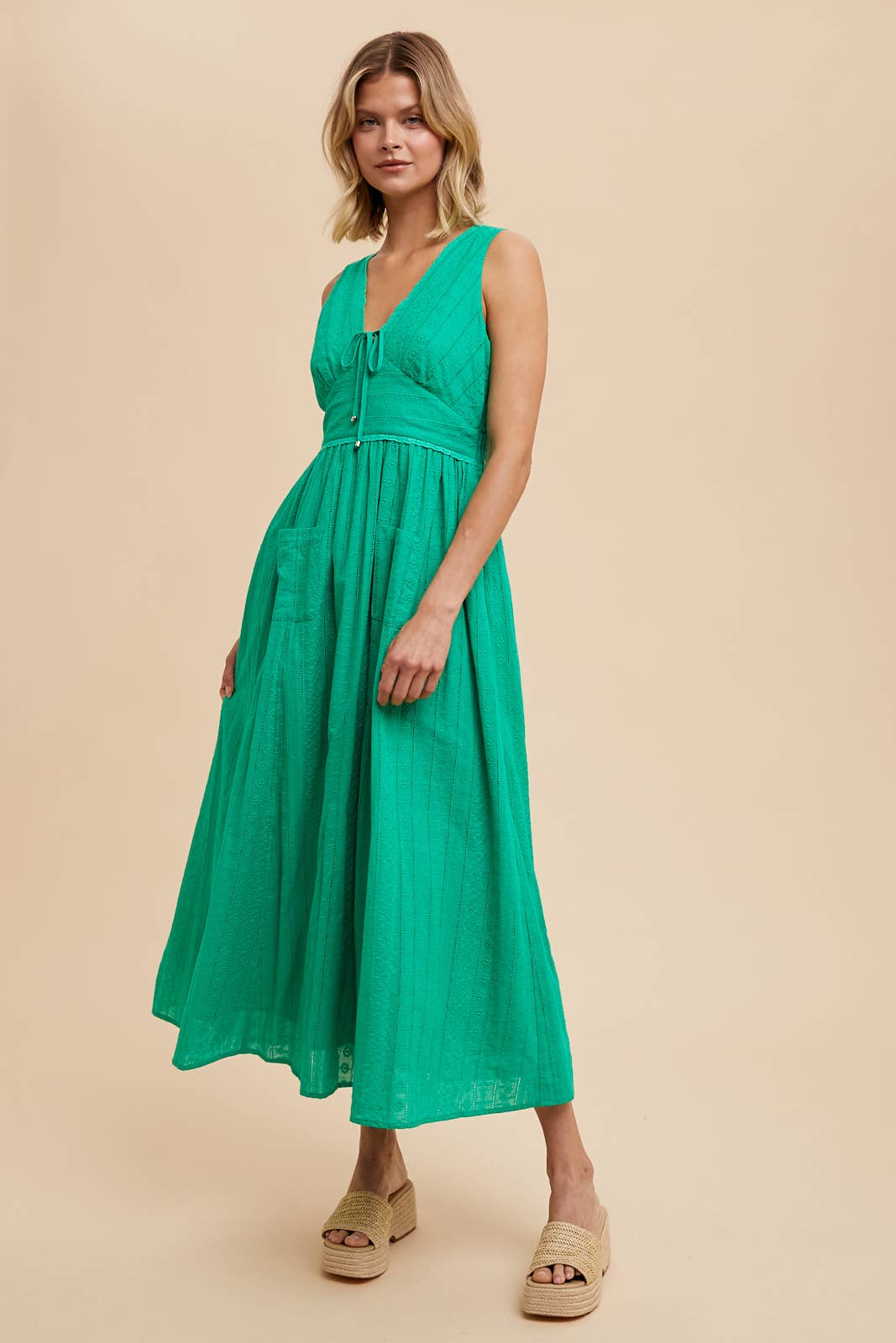 kelly green eyelet dress Jaded Gypsy Sleeveless Kelly Green Eyelet Button-Front Midi Dress L/XL
