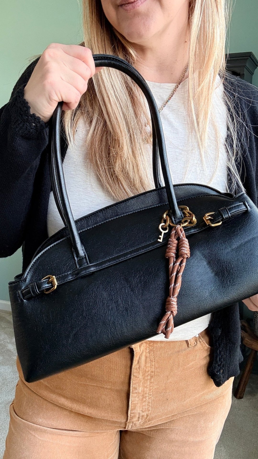 Liorah Crescent Shoulder Bag in Black - 22 Palms Boutique