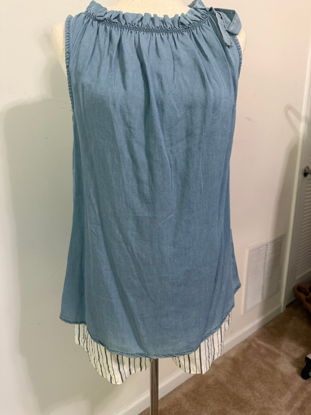 Tie straps sleeveless top - Denim - 22 Palms Boutique