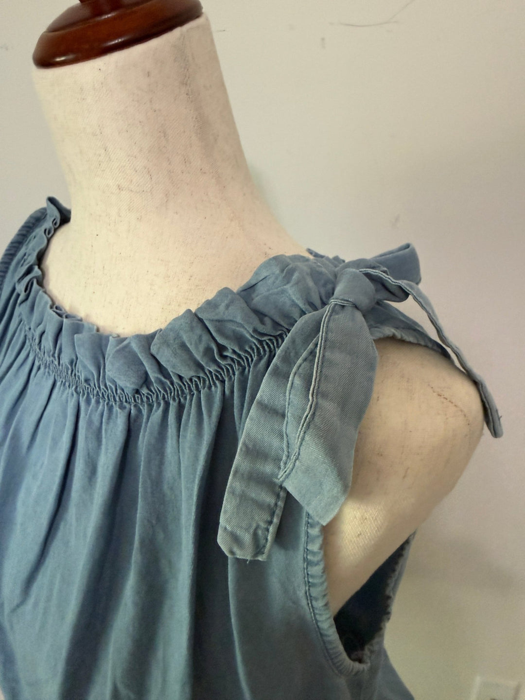 Tie straps sleeveless top - Denim - 22 Palms Boutique