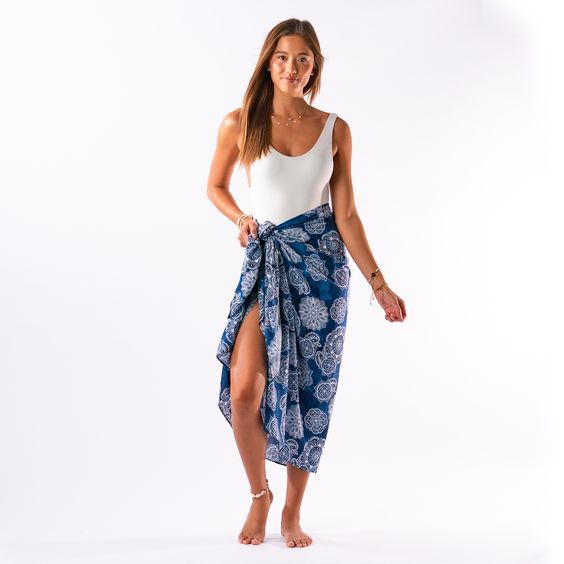 Crater Lake Sarong - 22 Palms Boutique