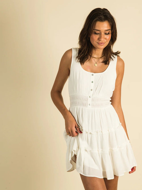 Olinda Dress in White - 22 Palms Boutique